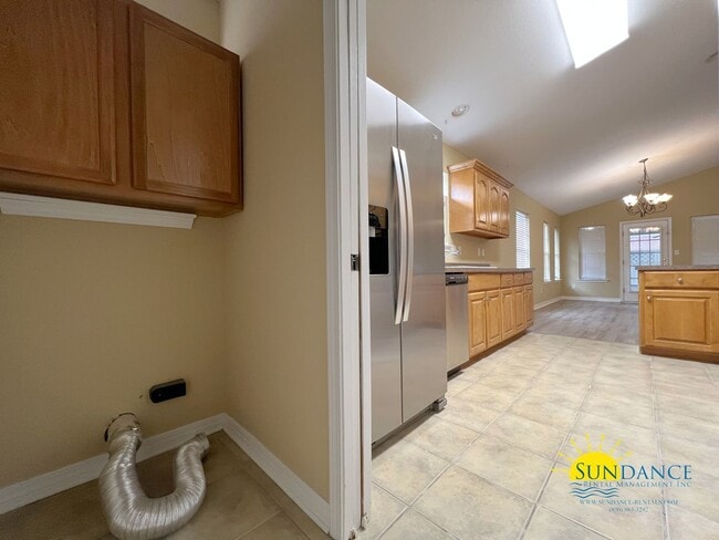 Building Photo - Beautiful 3 Bedroom Home in Hidden Bay Village