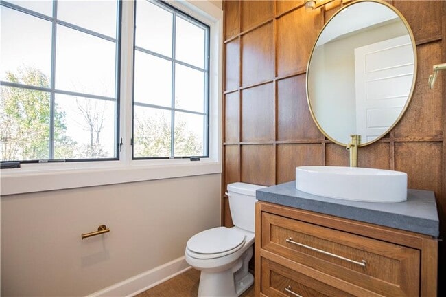 Building Photo - 4111 S Champions Dr