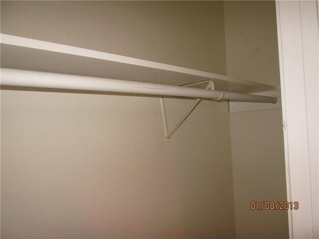 Building Photo - 6712 Ivy Log Dr SW