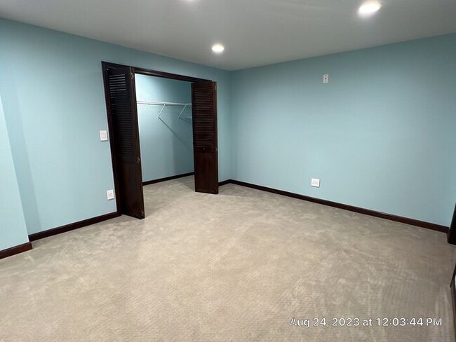 Building Photo - Gorgeous Highland Lakes Home