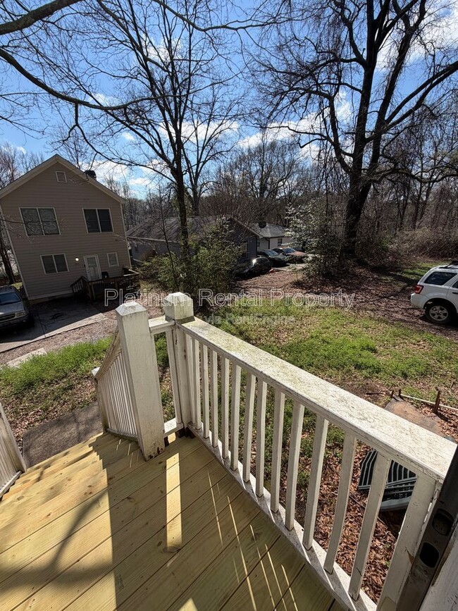 Building Photo - 504 Dunbar St SW