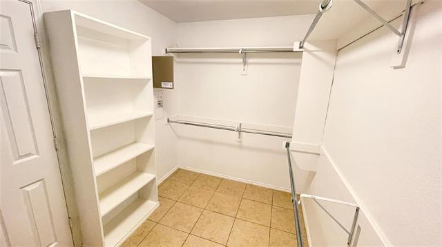 Building Photo - 8209 MacGregor Dr