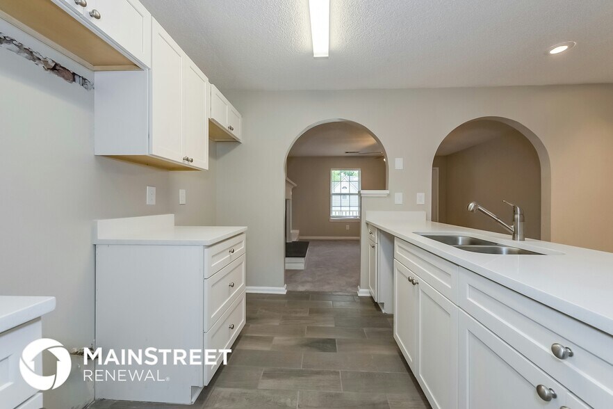 Building Photo - 3830 Buffington Pl