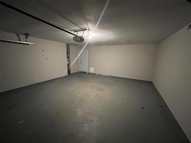 Building Photo - 1733 Leicester St