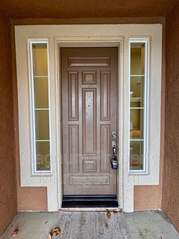 Building Photo - 29675 Ski Ranch St