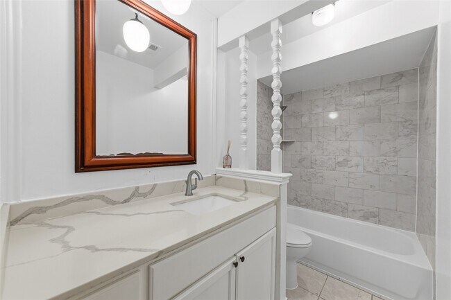 Building Photo - 11311 Hazen St