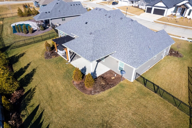 Building Photo - 4914 Glide Cv