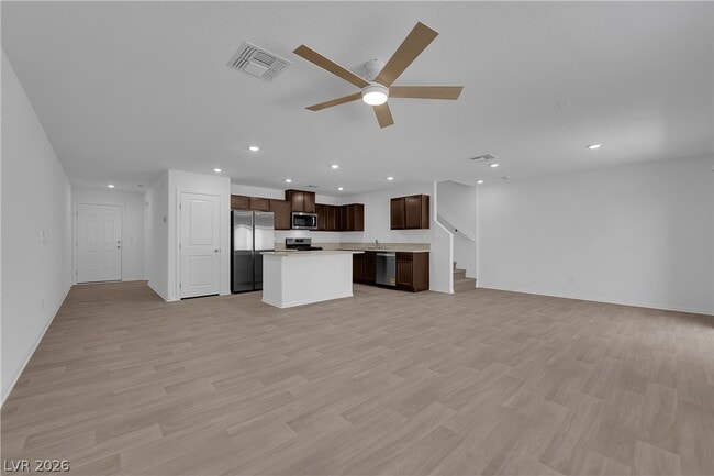 Building Photo - 6088 S Tomsik St
