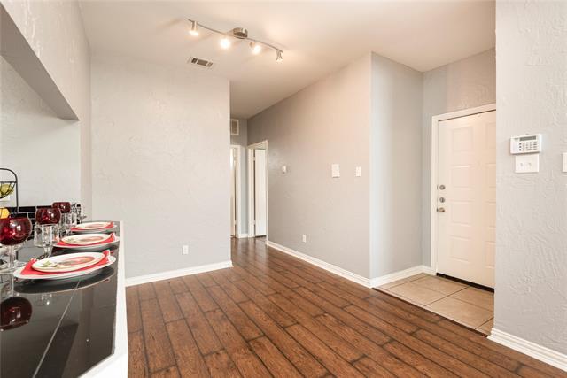Building Photo - 7340 Skillman St