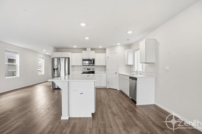 Building Photo - 2030 NW 14th St