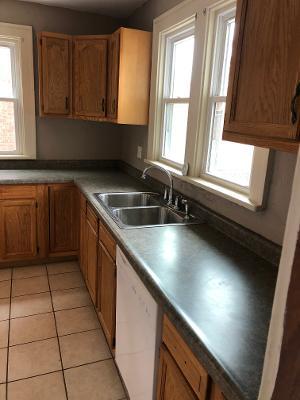 Building Photo - 2300 W Rohmann Ave