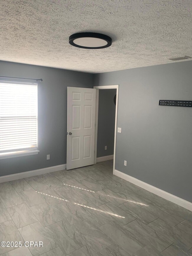 Building Photo - 225 Coquina Shell Wy