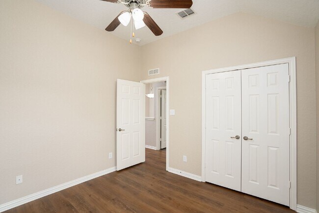 Building Photo - 3607 Texas Sotol