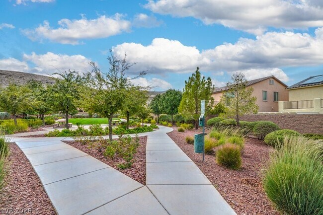 Building Photo - 12308 Kings Eagle St