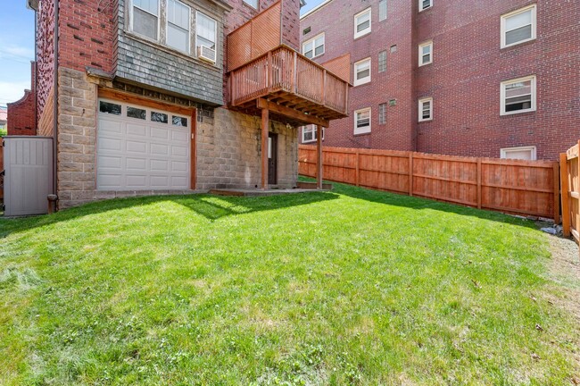 Building Photo - 3846 Brownsville Rd