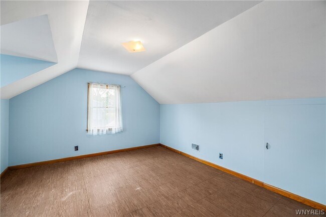 Building Photo - 6 Nokomis Pkwy