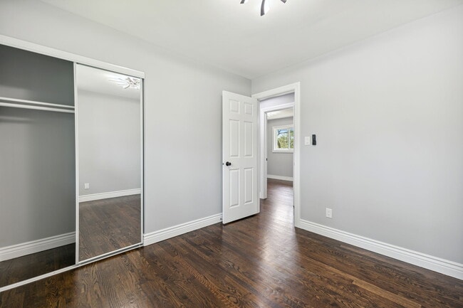 Building Photo - 4641 E 13th Pl