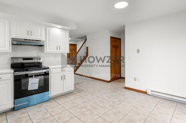 Building Photo - 21 Pleasant Park