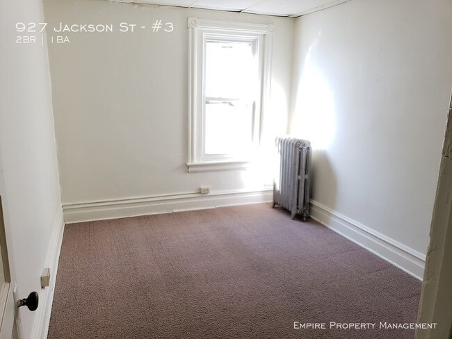 Building Photo - 2 Bedroom 1 bath in Allentown