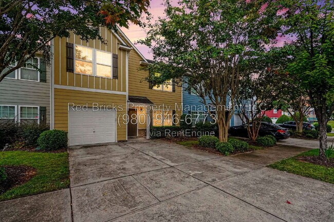 Building Photo - 4613 Tradd Cir