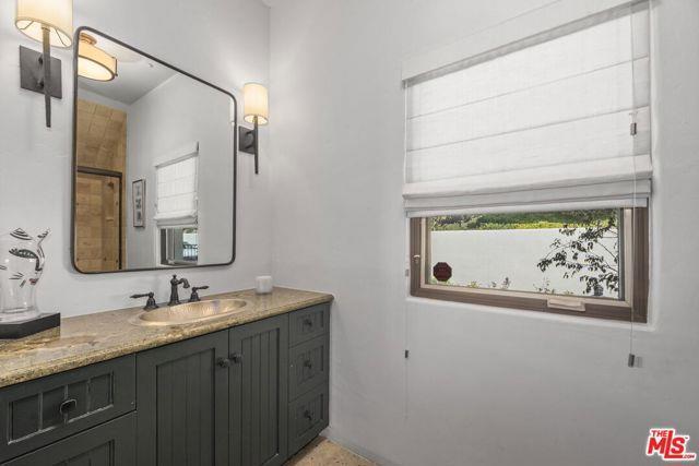 Building Photo - 27355 CA-1