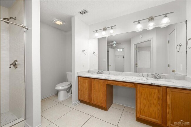Building Photo - 3508 San Gabriel St