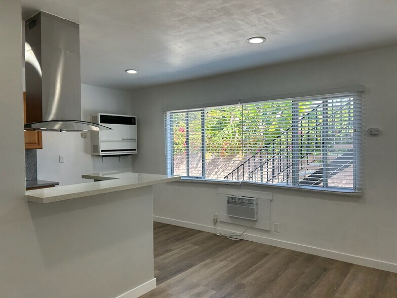 Building Photo - 3821 Rosemead Ave