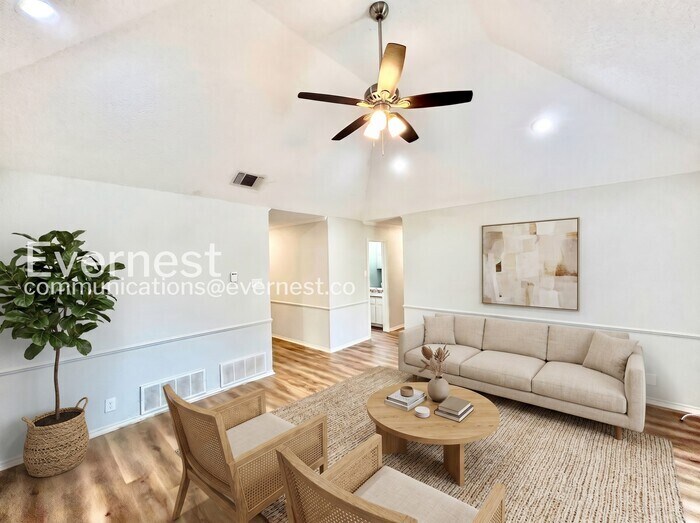 Building Photo - 7316 Glen Haven Dr