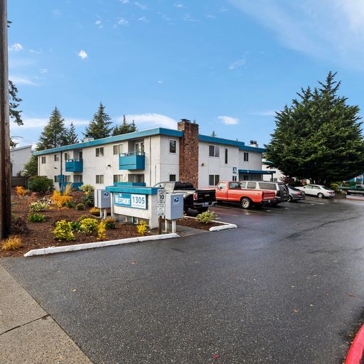 Building Photo - Westmont Apartments