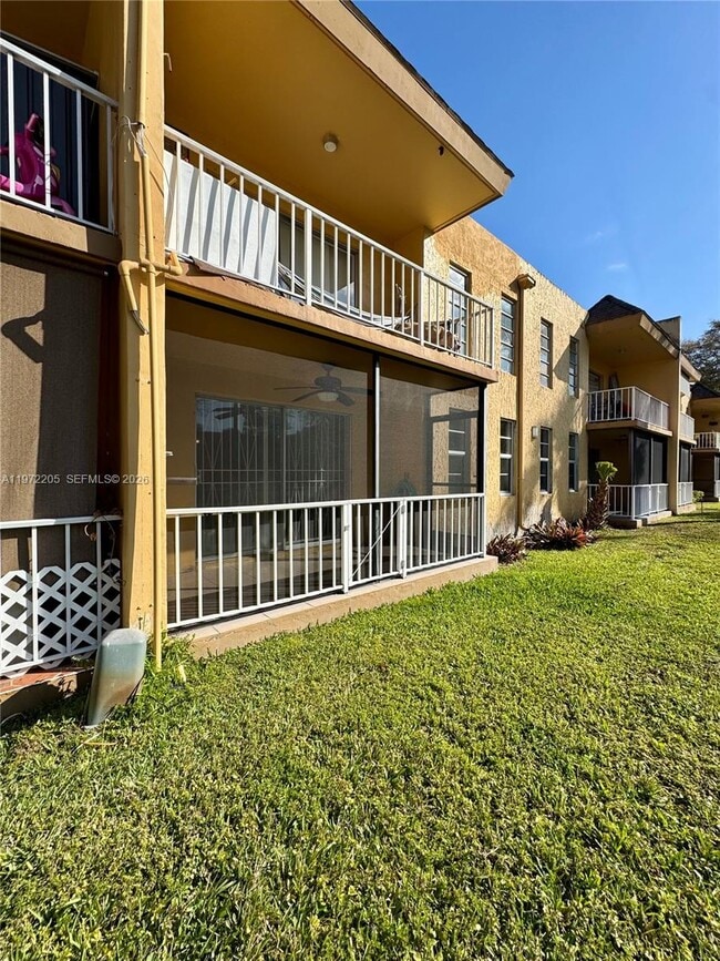 Building Photo - 13700 SW 62nd St