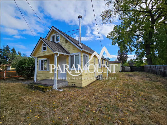 Building Photo - Spacious Living with Exceptional Amenities