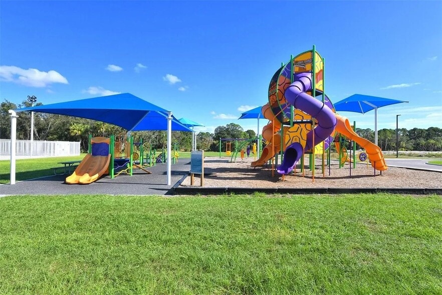 Building Photo - 16879 Celebration Dr