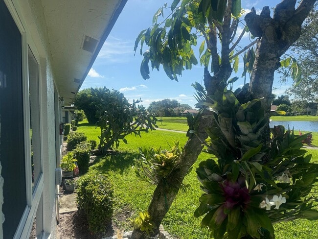 Building Photo - 5778 Phoenix Palm Ct