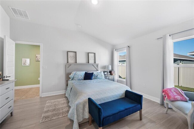 Building Photo - 1735 Carnostie Rd