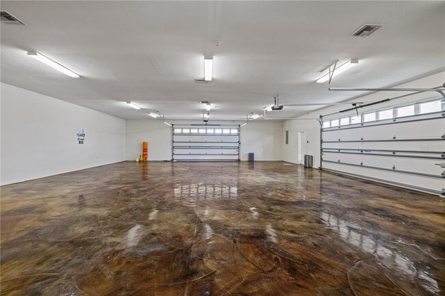 Building Photo - 4019 Moores Lake Rd