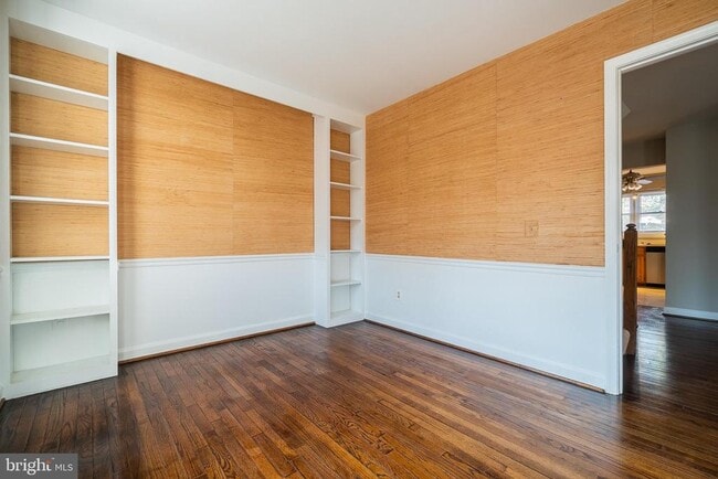 Building Photo - 3554 S George Mason Dr