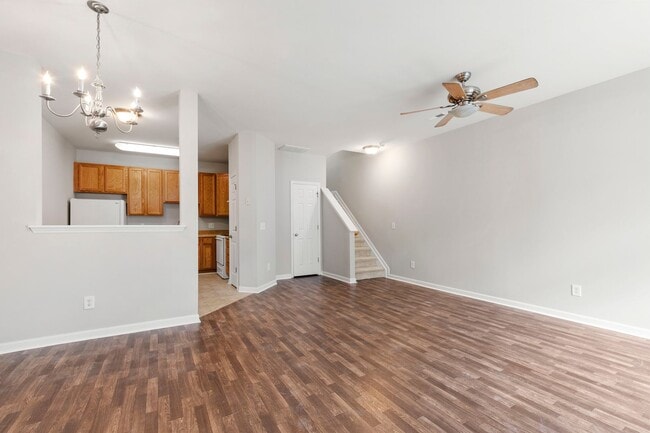 Building Photo - Beautifully Updated 3-Bedroom Townhome Nea...