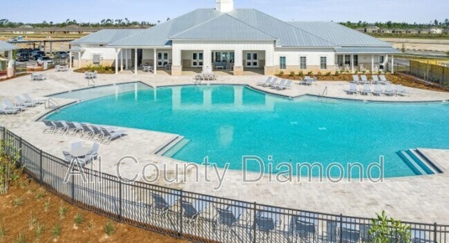 Building Photo - 6615 Kettles St