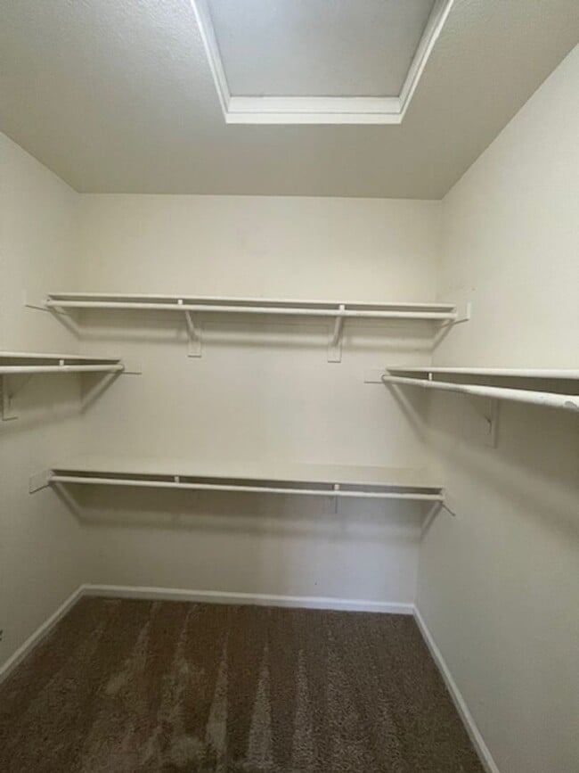 Building Photo - Desirable Folsom Property Near Russell Ranch Elementary School!