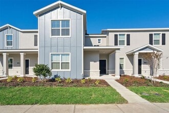 Building Photo - 2888 Haze Rd