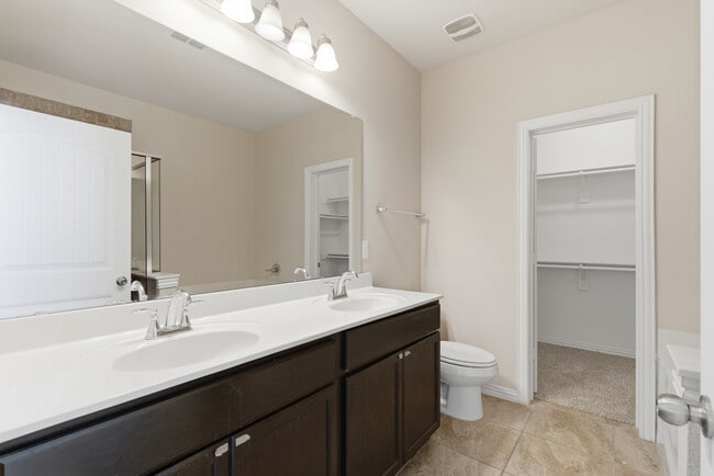 Building Photo - 309 Jennie Marie Cir