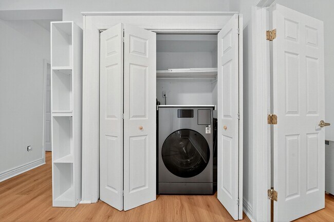 Building Photo - 270 Harrison Ave