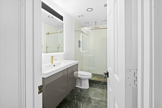 Building Photo - 3307 Single Ridge Way