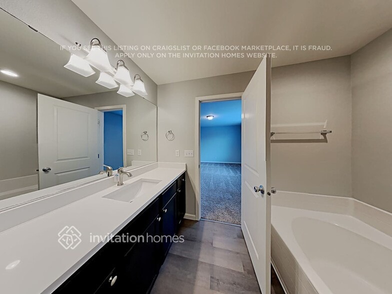 Building Photo - 9012 171st St NE