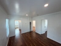 Building Photo - 102-106 Lorimer Street