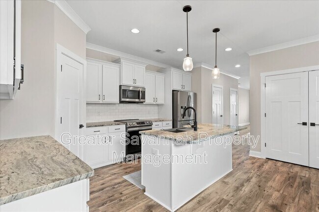 Building Photo - 45 Grove Park Dr