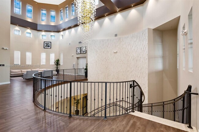 Building Photo - 8446 Lake Majesty Ln