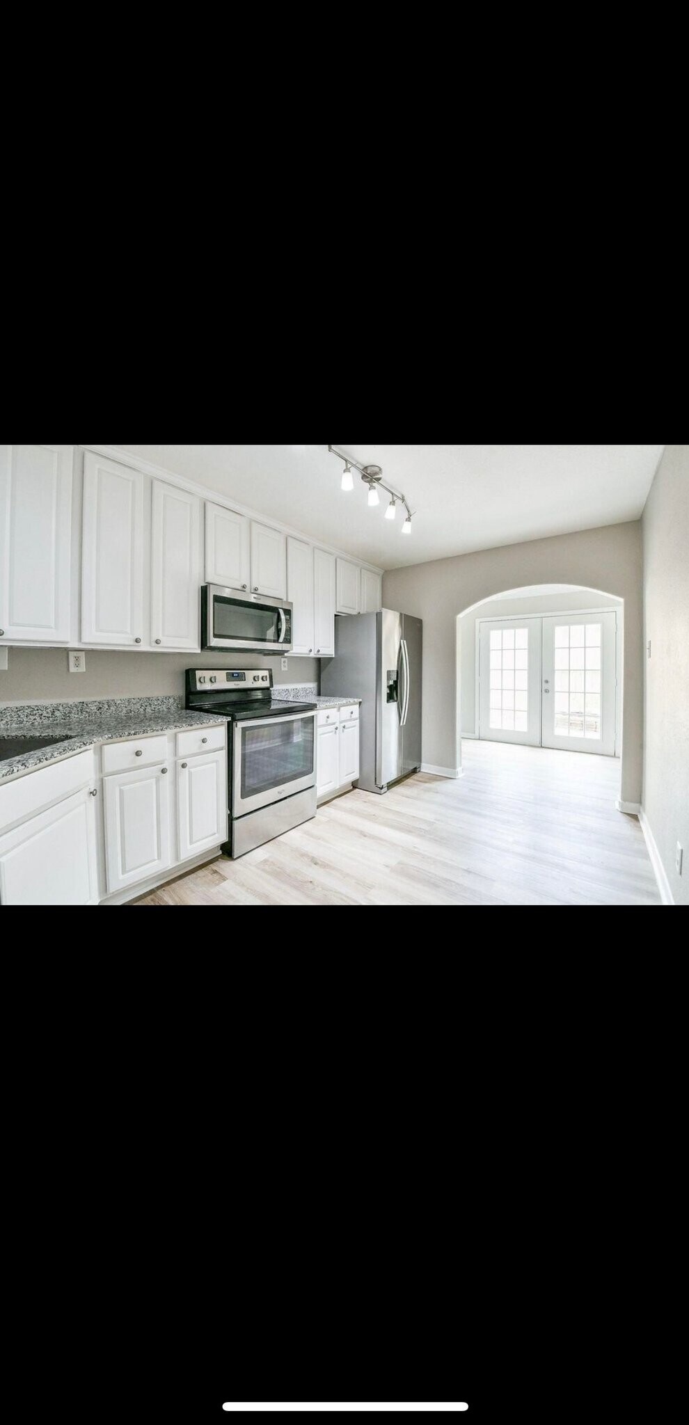 Building Photo - 2585 Marilee Ln