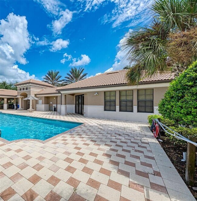 Building Photo - 1310 Cielo Ct
