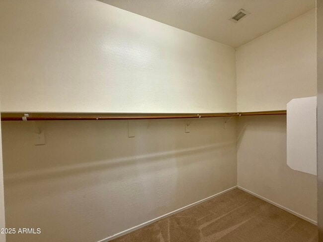Building Photo - 4601 W Moss Springs Rd